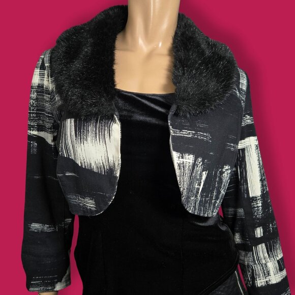 Vintage Bolero Jacket Faux Fur Collar Size L Black White Abstract Print Italy - Picture 1 of 13